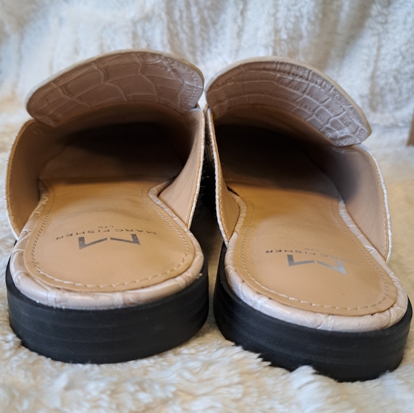 Marc Fisher Flyta Croc Embossed Leather Loafer Mule Square Toe Natural NWOT Sz 9 - Picture 6 of 10